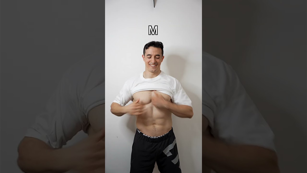 T-shirt different size !! 😂😂